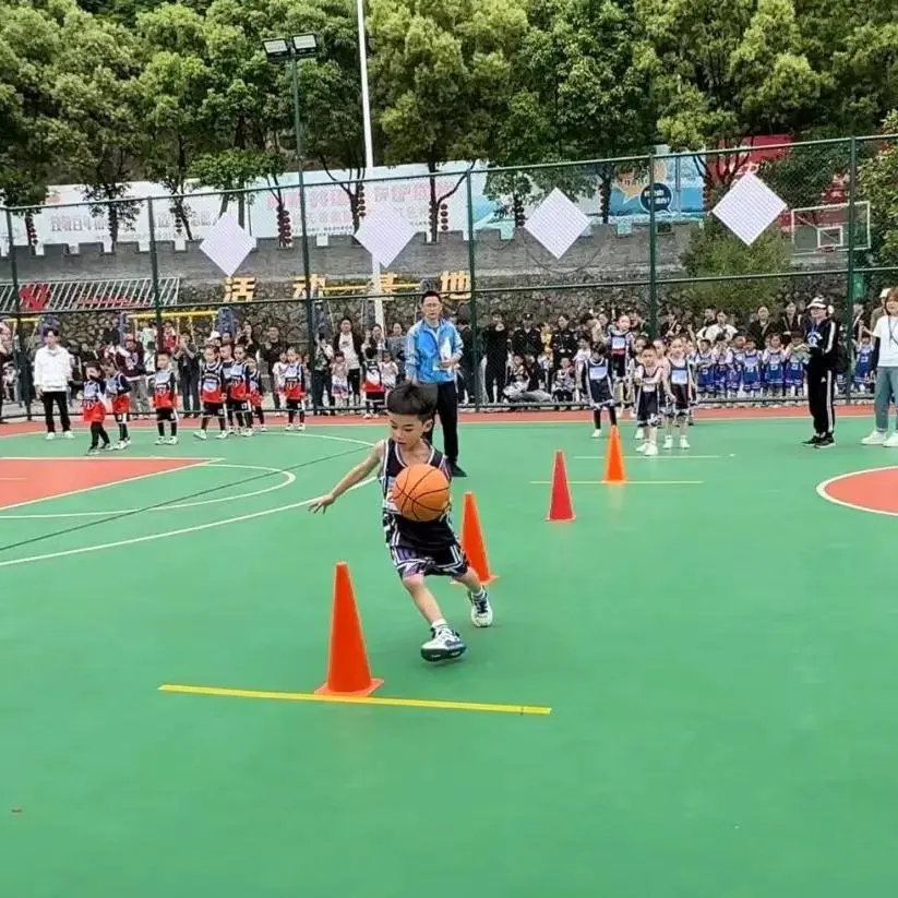 为什么大前锋在比赛中需要特别的体能训练?_2